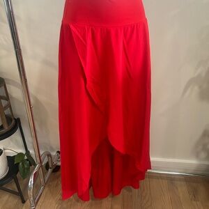 HALARA Bold Scarlet High Low Skirt